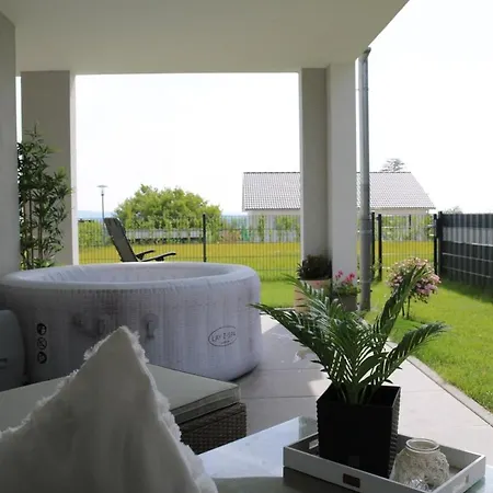 Mountainview * Lottstetten