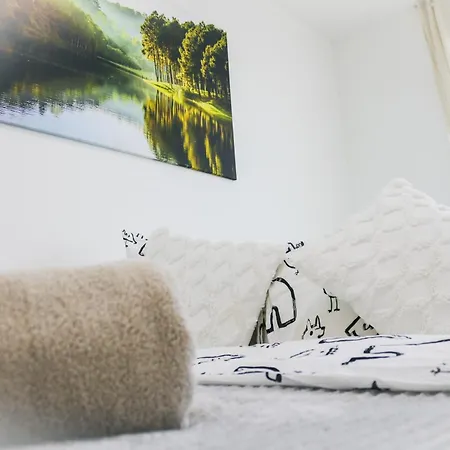 Mountainview Apartman *